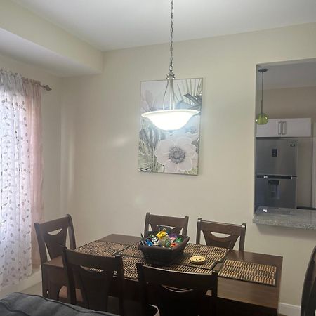 Seamist Villa @Oceanpointe Lucea Comfy 2Br W/Pool Gym & Parking 外观 照片