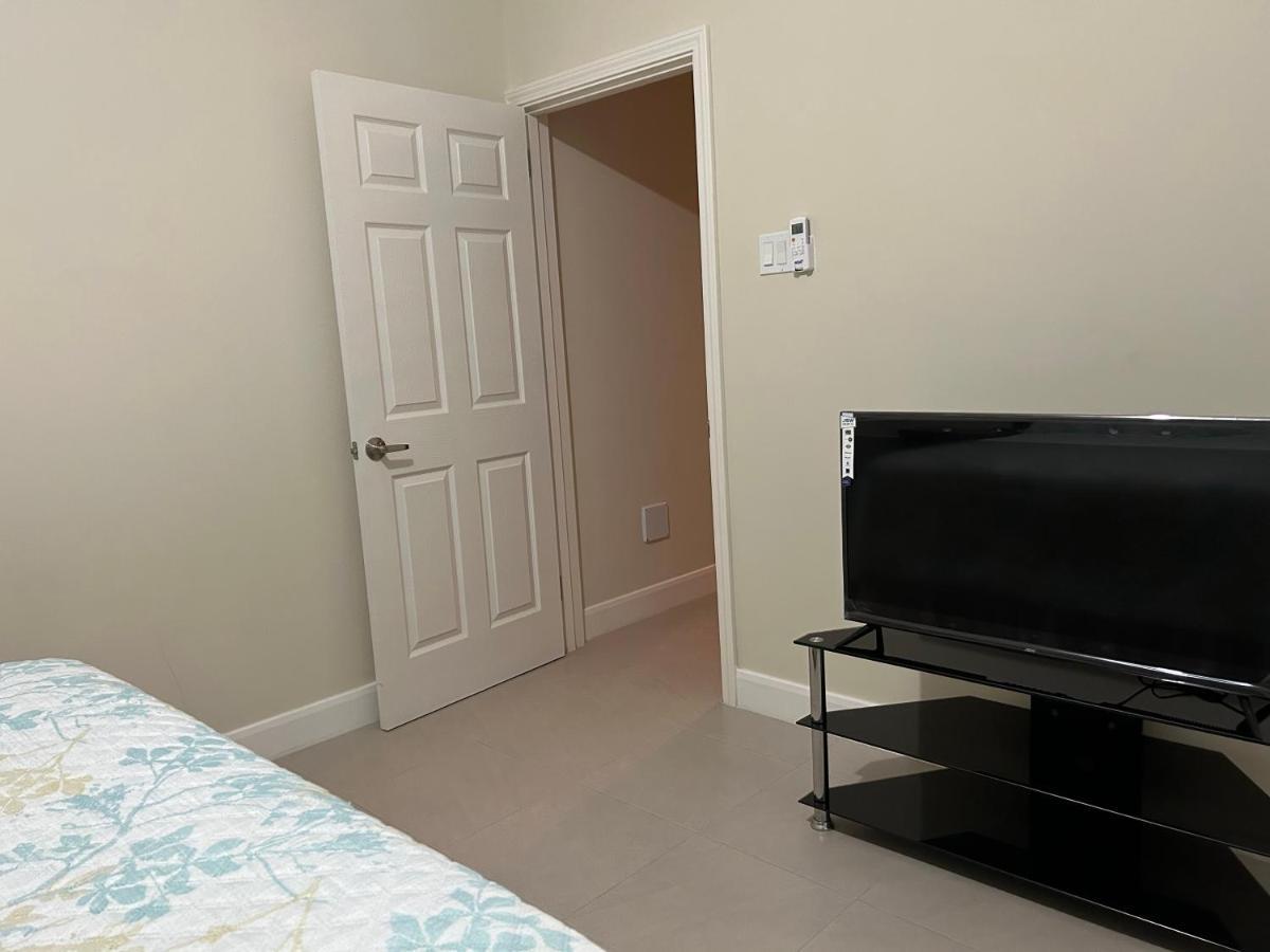 Seamist Villa @Oceanpointe Lucea Comfy 2Br W/Pool Gym & Parking 外观 照片