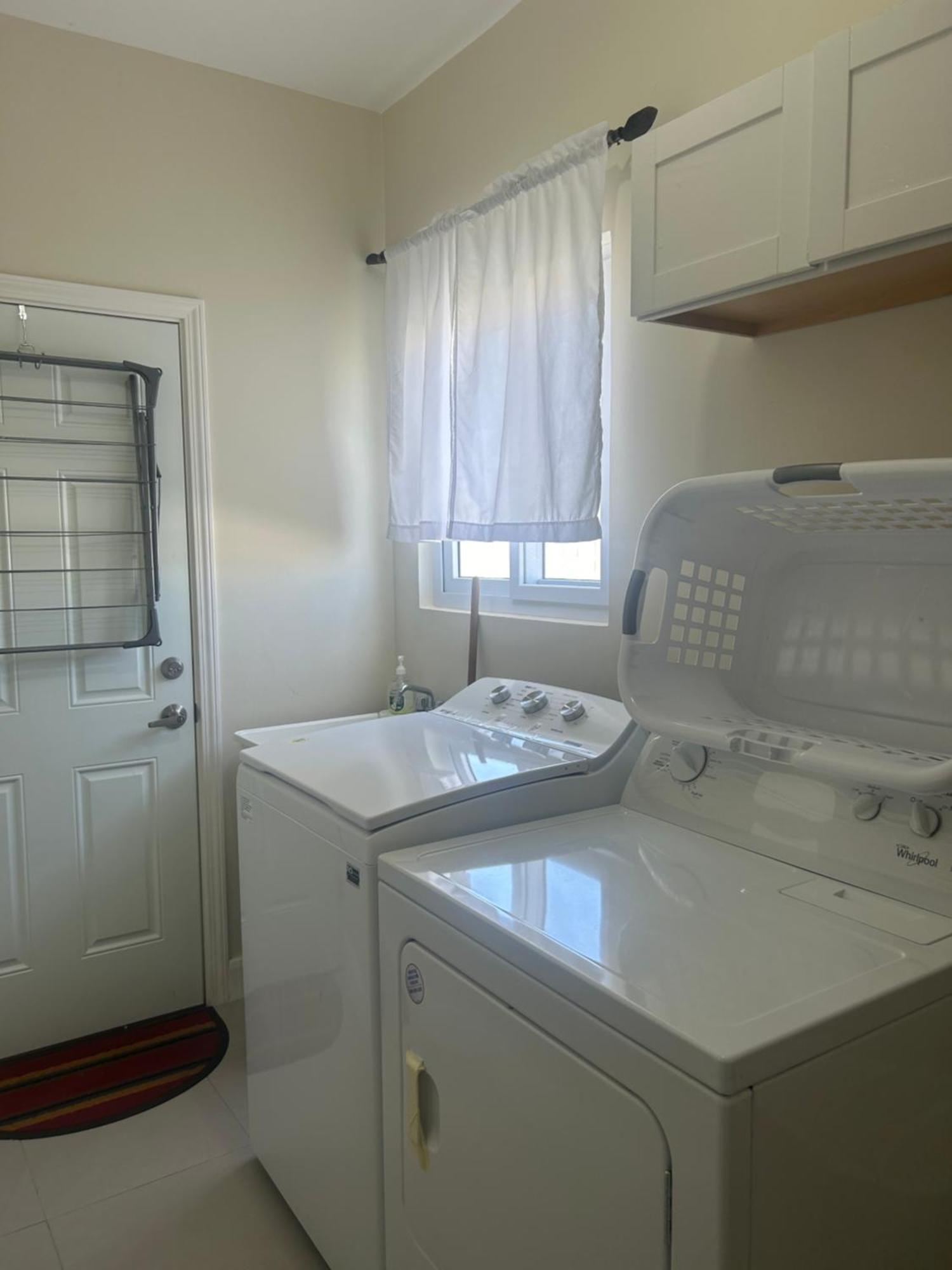 Seamist Villa @Oceanpointe Lucea Comfy 2Br W/Pool Gym & Parking 外观 照片